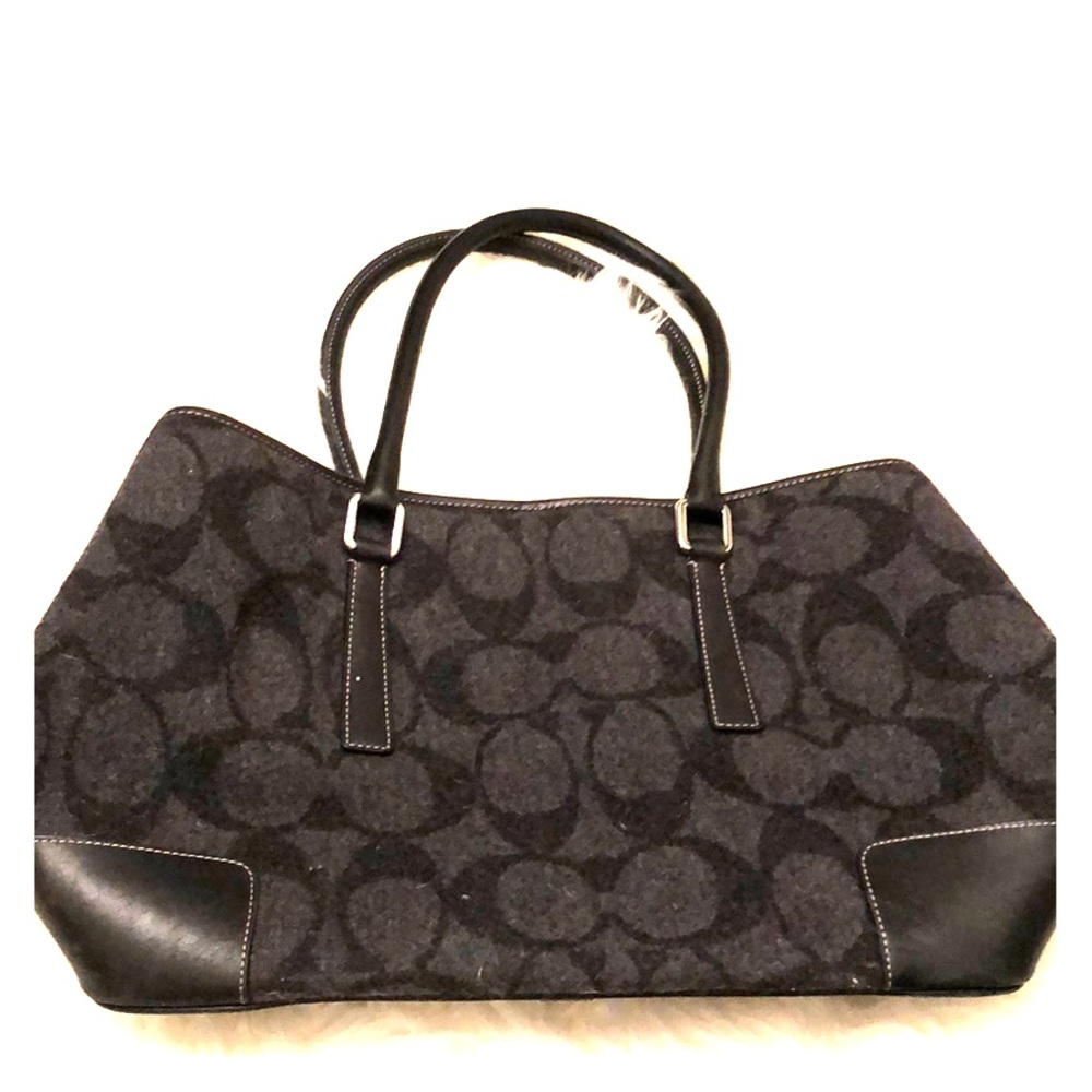 Coach purse - Picture 1 of 8
